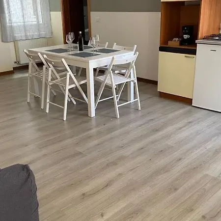 Apartment Tramway 1- Center *